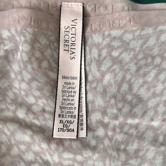 Victoria’s secret bikini - Picture 3 of 3